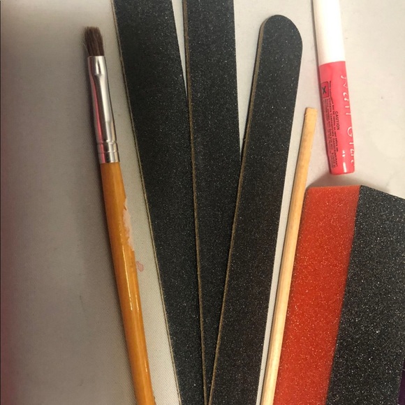 Bundle to make acrylic nails - Picture 6 of 6